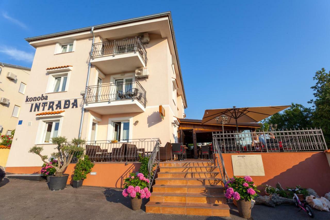 מאלינסקה Apartments Jadranka מראה חיצוני תמונה